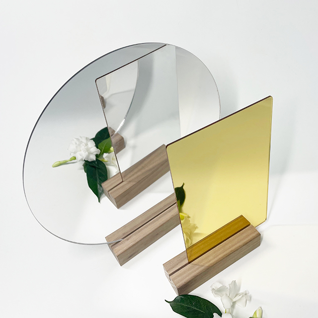 Double Sided Mirror